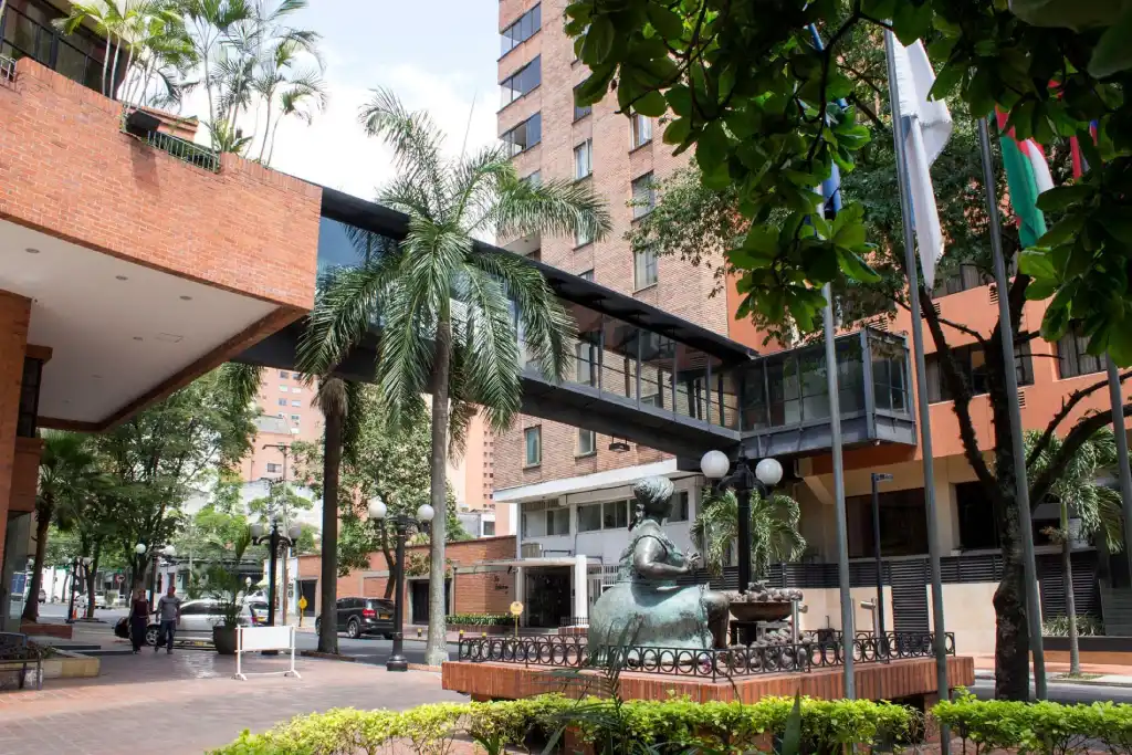 Seminarios Ho’oponopono: El Camino Más Fácil para Vivir y Zero Frequency® Cali 35 Hoteles Dann Carlton Cali